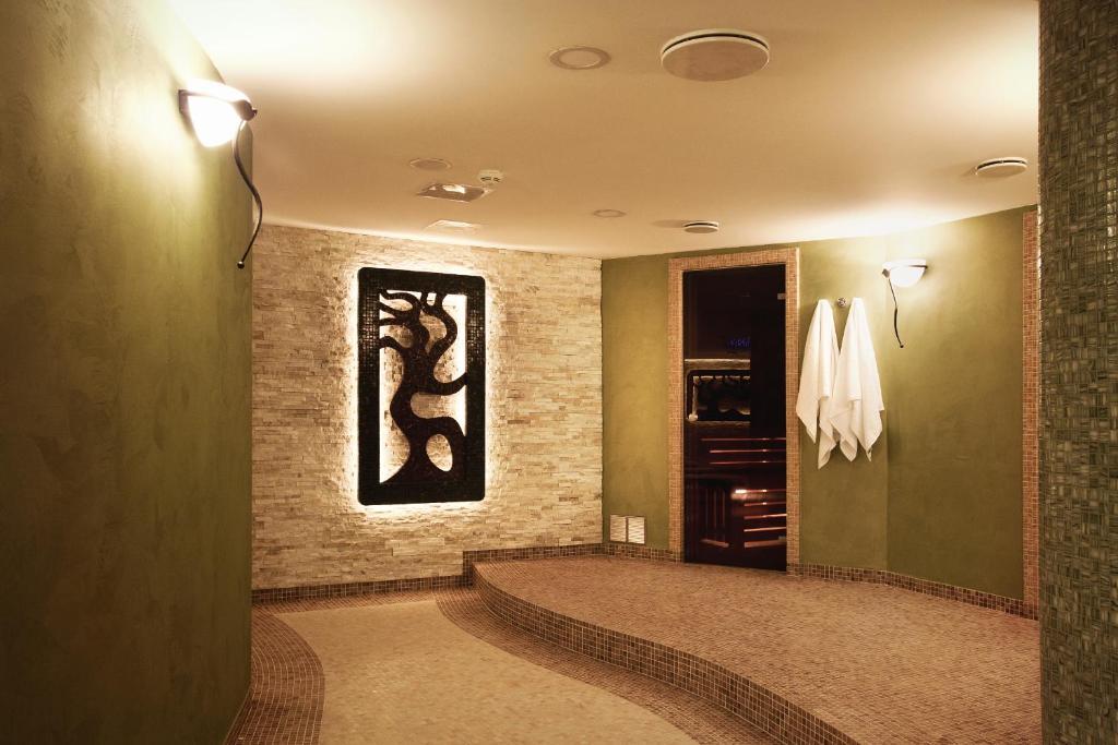 Hotel Park Avenue **** Piestany Bagian luar foto
